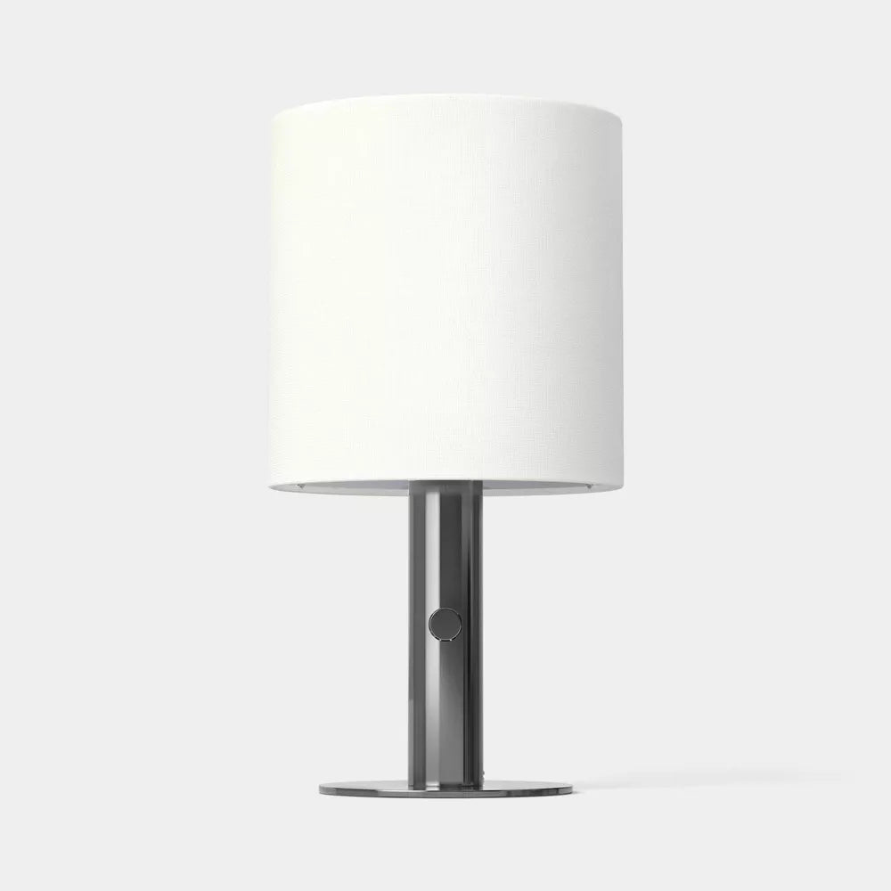 Mini lampa stołowa na cienkiej nóżce z abażurem bębnowym