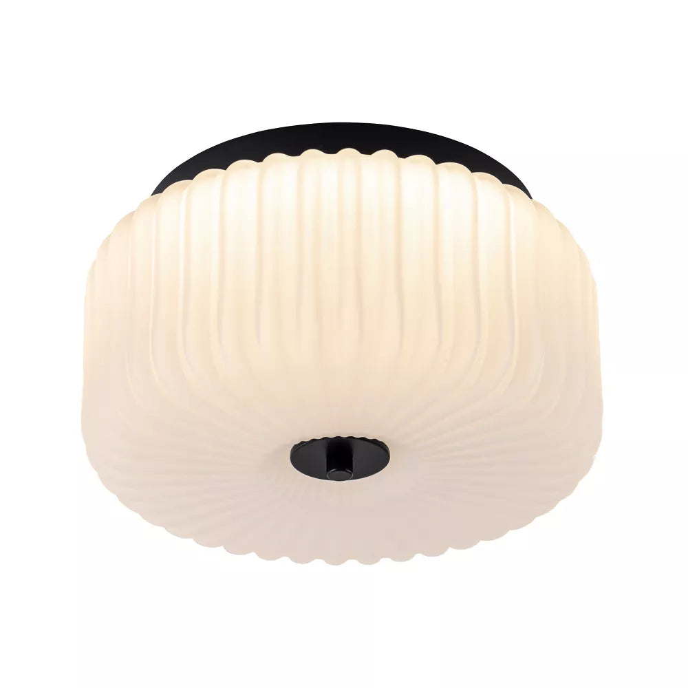 Lampa sufitowa z żebrowanym szklanym kloszem i wbudowanym modułem LED